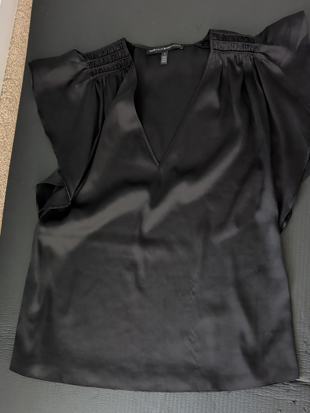 White House Black Market V-neck Satin Shell Black Blouse Size Small
